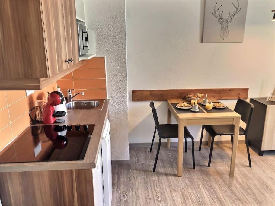*Nouveau* Pied Des Pistes * Piscine Ext. Chauffee* Alpe d'Huez Exterior foto